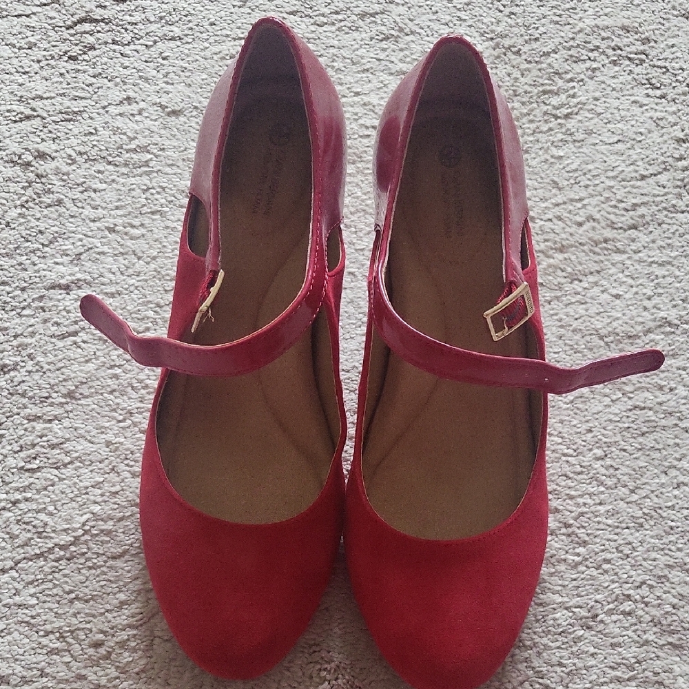 Women's Red Mary Jane Heels